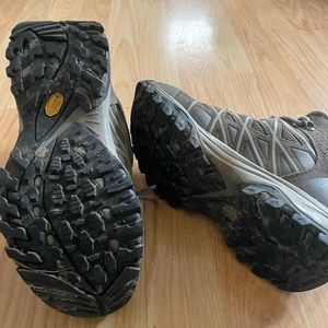 North Face women’s hiking boots